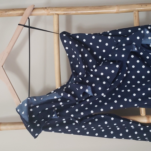 One shoulder dress - Picture 2 of 4